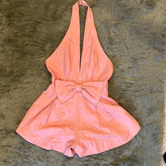 Luxxel Pants - Luxxel pink halter neck lined back zipper closure romper with bow size S